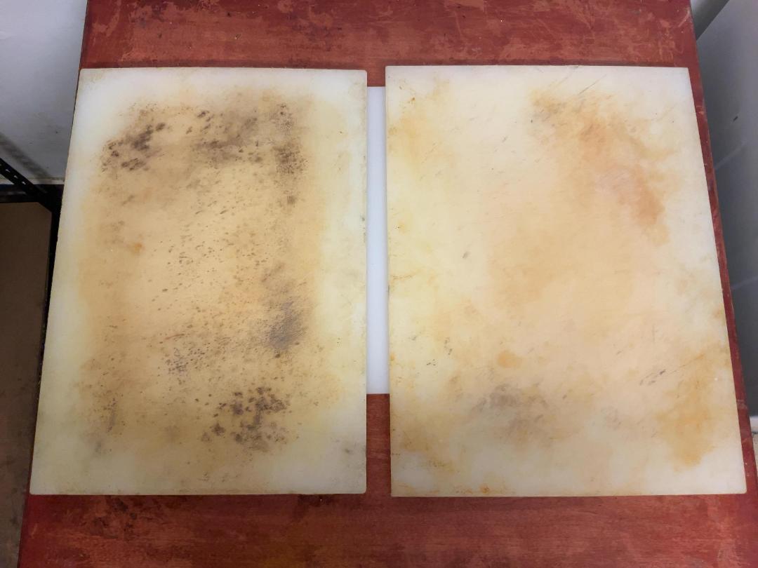 Photo '3' of 4 x thick Plastic/resin chopping boards