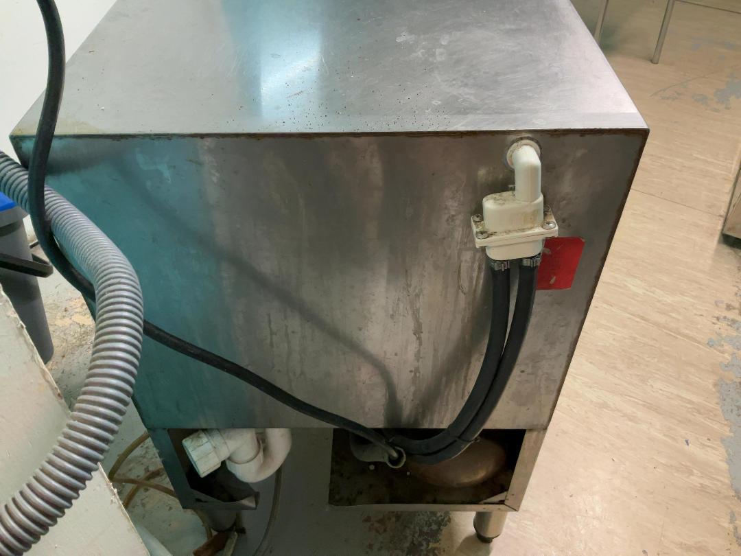 Photo '4' of Starline Commerical Dishwasher