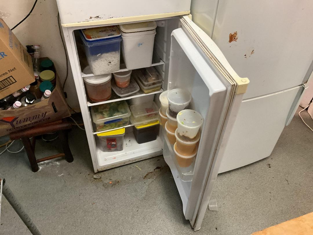 Photo '3' of Haier Refrigerator