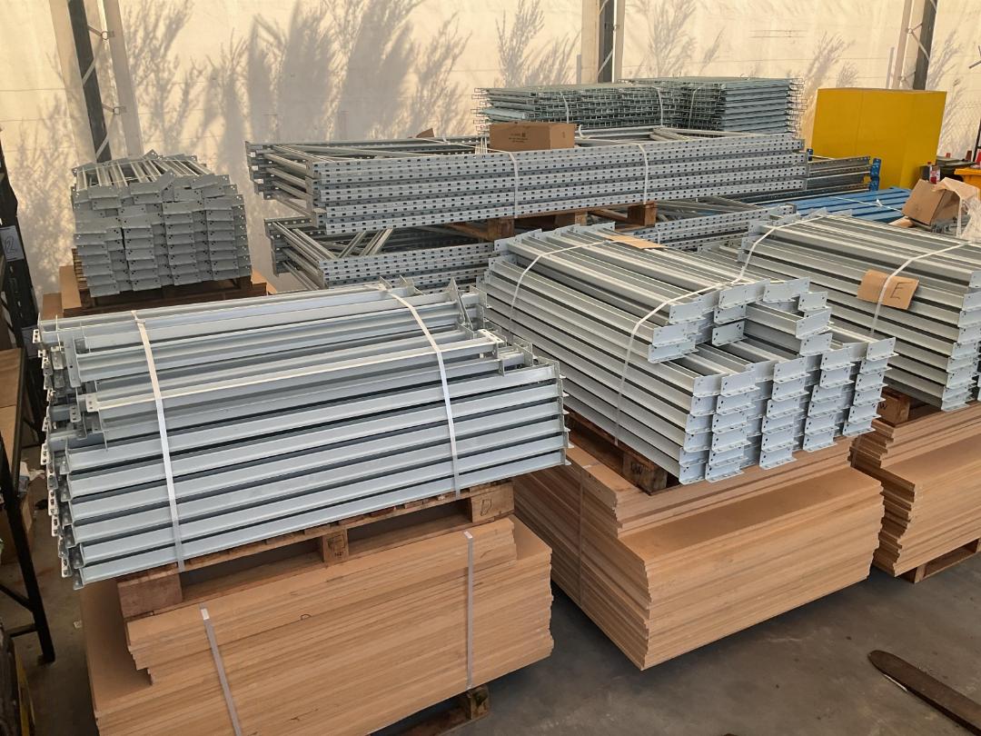 Photo '11' of 5 Tier Storage Racking