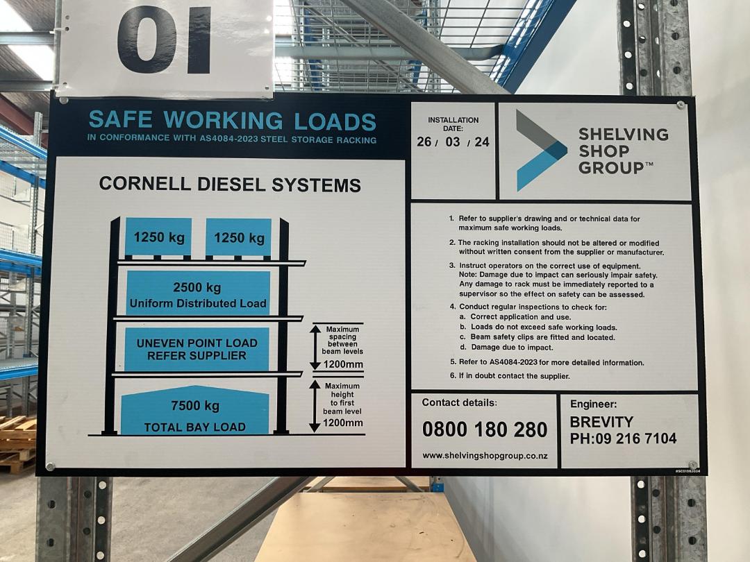 Photo '10' of Silver & Blue Pallet Racking