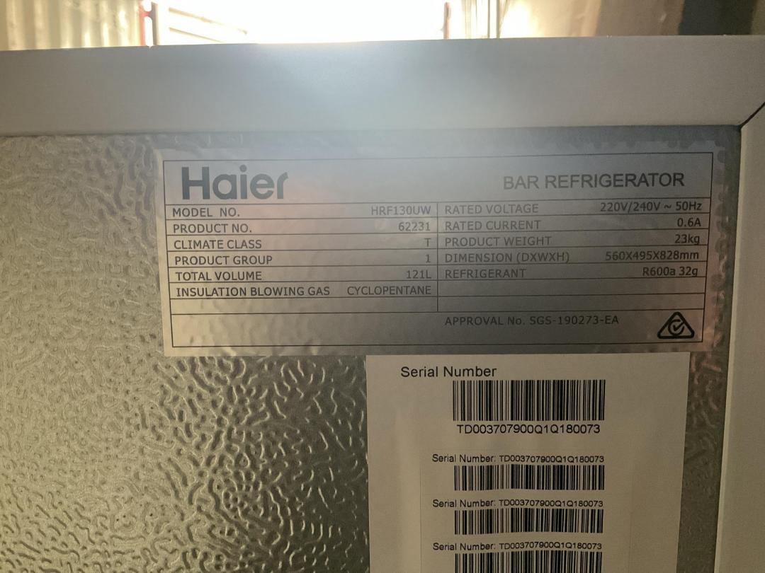 Photo '5' of Haier Bar Refridgerator