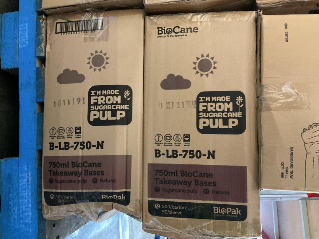 Photo '10' of Bulk Assortment of Paper Takeaway Lids, Bases, Cups, Cup Holders Photo '10' of Bulk Assortment of Paper Takeaway Lids, Bases, Cups, Cup Holders