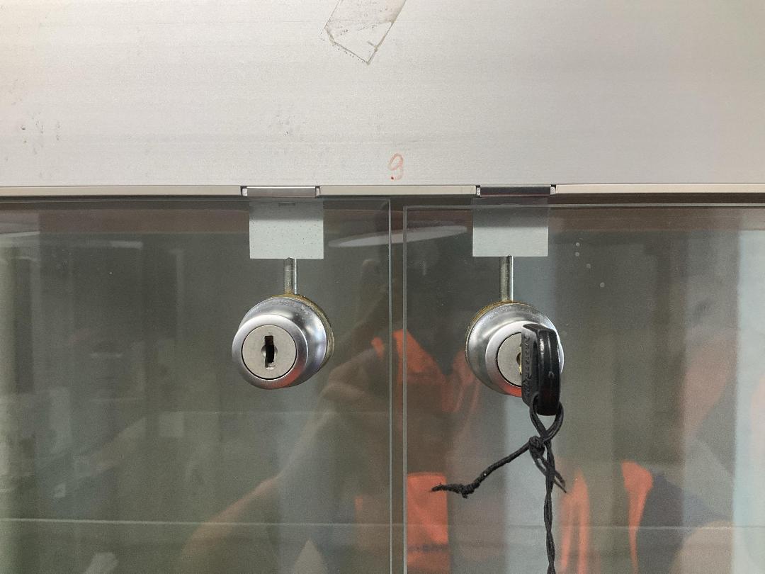 Photo '6' of 5 Tier Glass Display Cabinet Photo '6' of 5 Tier Glass Display Cabinet