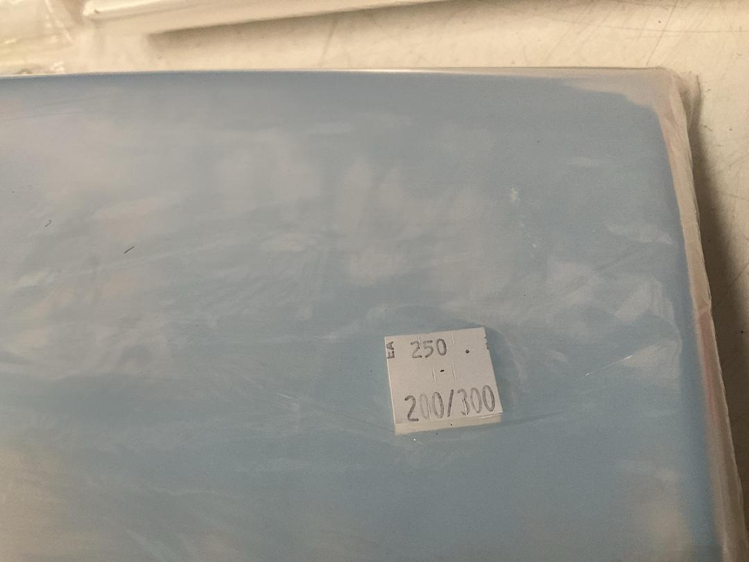 Photo '3' of Bulk Lot of Plastic-Like Small Bags