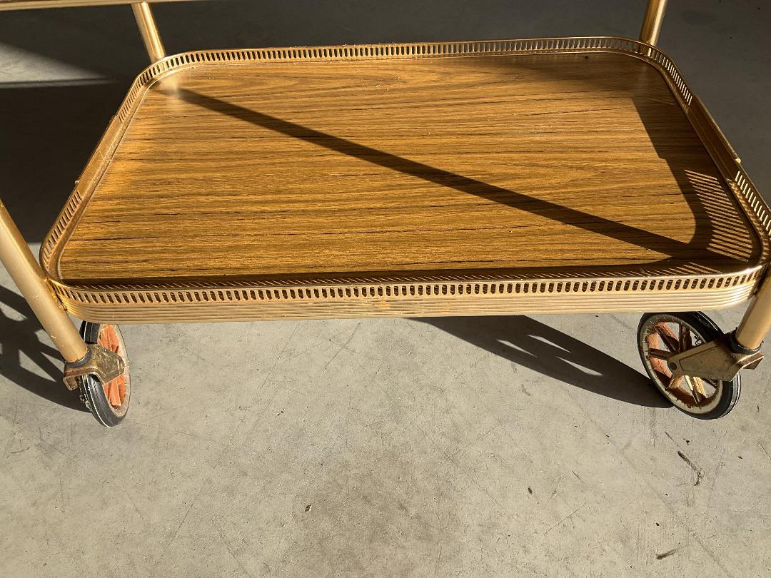 Photo '6' of Gold Coloured/Brown Coloured Service Cart/Trolley Photo '6' of Gold Coloured/Brown Coloured Service Cart/Trolley