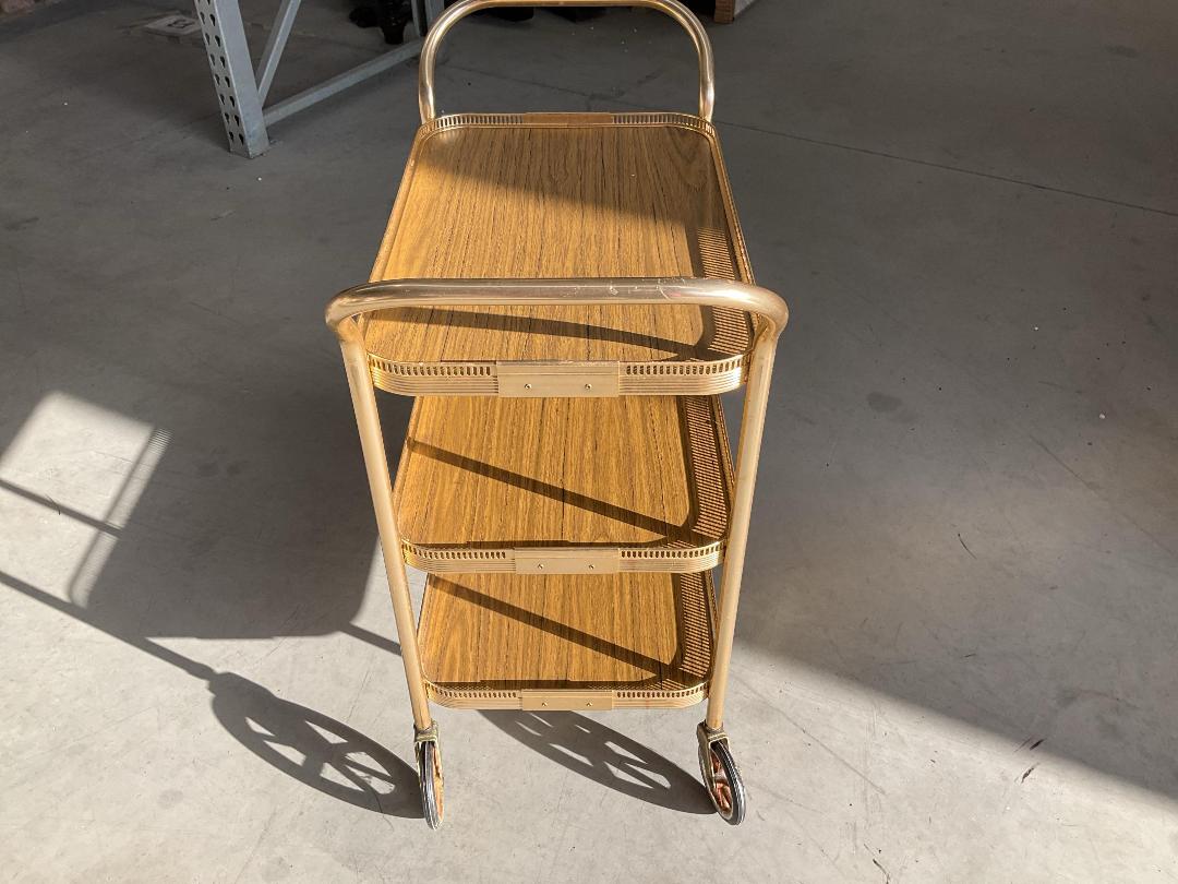 Photo '7' of Gold Coloured/Brown Coloured Service Cart/Trolley Photo '7' of Gold Coloured/Brown Coloured Service Cart/Trolley