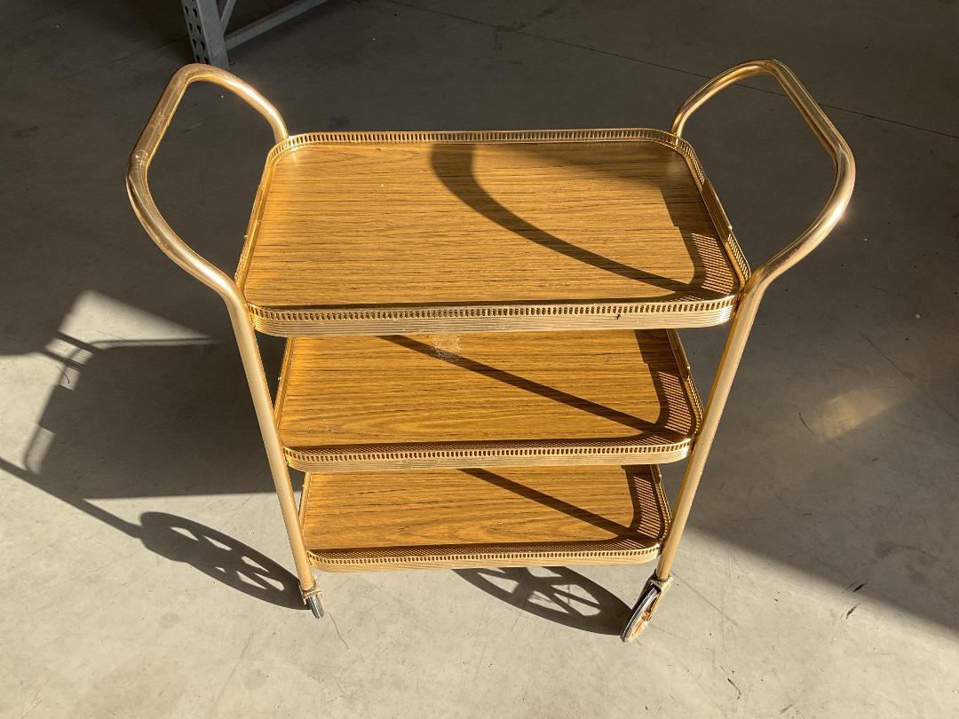 Photo '8' of Gold Coloured/Brown Coloured Service Cart/Trolley Photo '8' of Gold Coloured/Brown Coloured Service Cart/Trolley