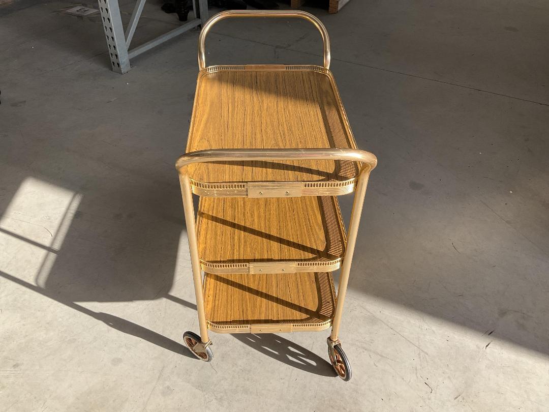 Photo '9' of Gold Coloured/Brown Coloured Service Cart/Trolley Photo '9' of Gold Coloured/Brown Coloured Service Cart/Trolley
