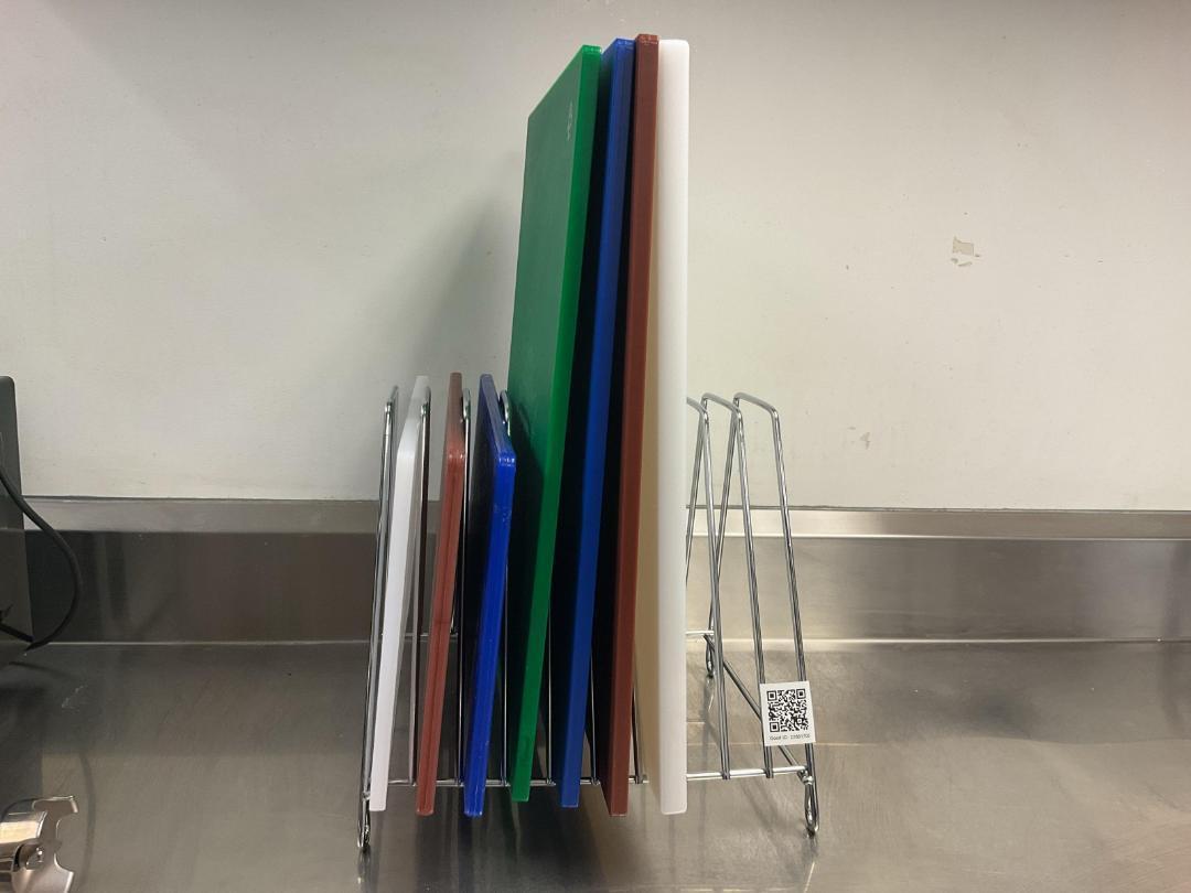 Photo '2' of Board Stand & 7 x Chopping Boards Photo '2' of Board Stand & 7 x Chopping Boards