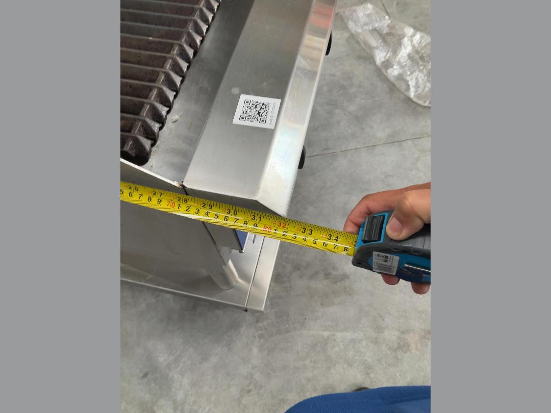 Photo '9' of Blue Seal Gas Charbroiler/Grill