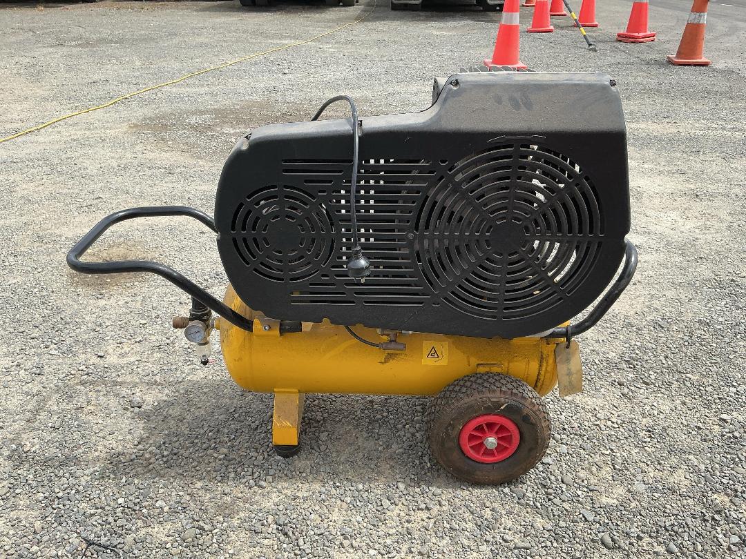 Photo '3' of Air Command 3HP Air Compressor