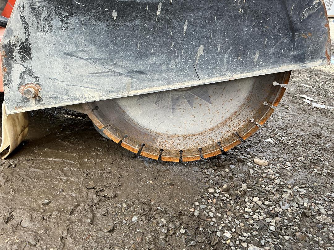 Photo '9' of Concrete Floor Saw