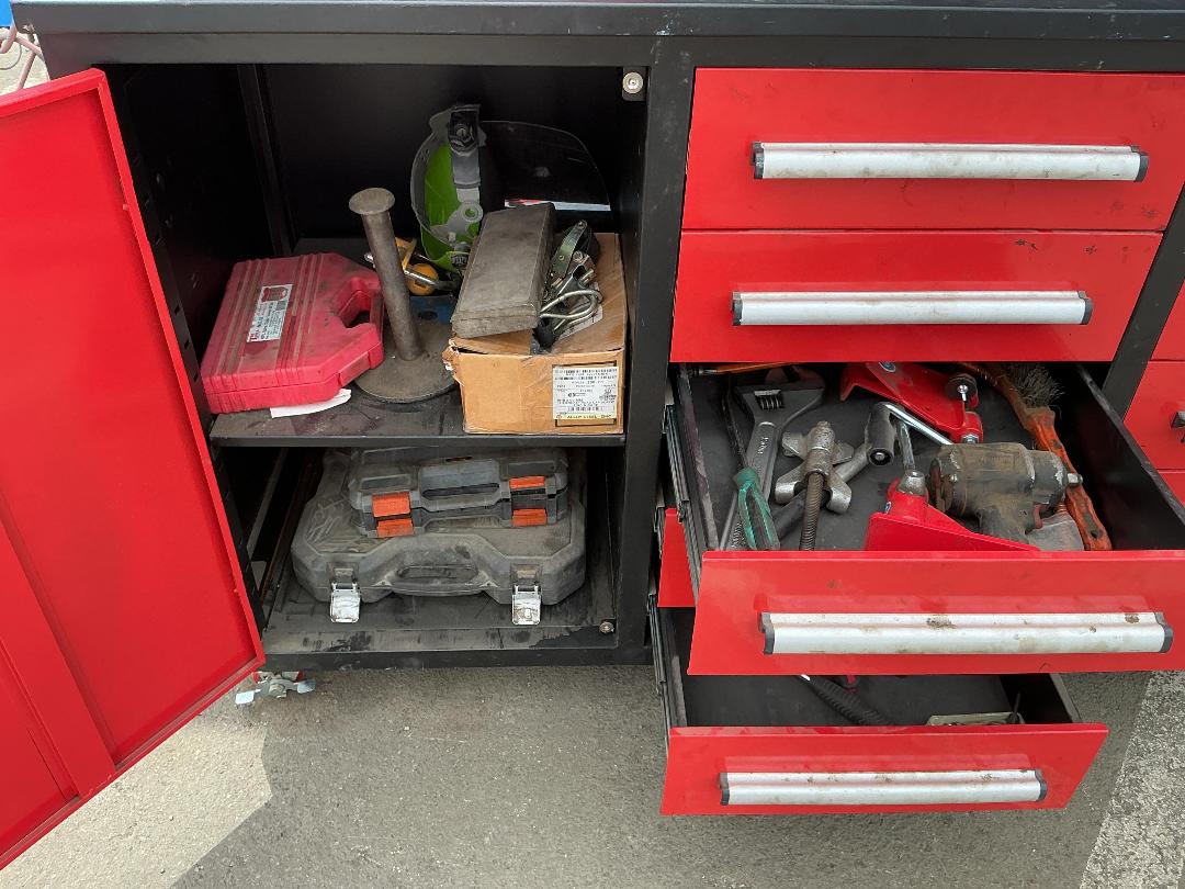 Photo '5' of Tool Chest