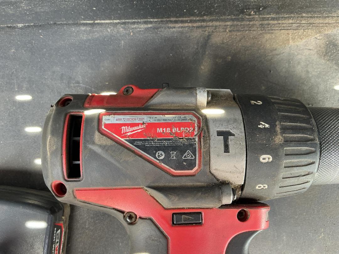 Photo '3' of Milwaukee Tools and Batteries