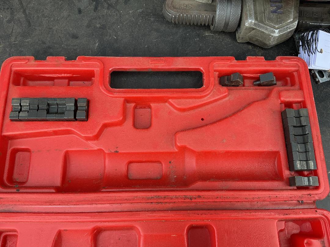 Photo '3' of Matson MA2340 Hydraulic Crimper