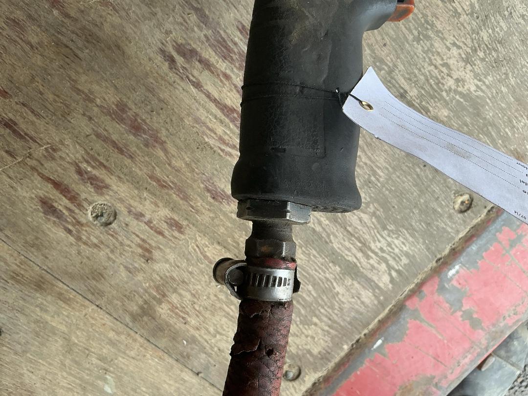 Photo '3' of Jonnesway Air Impact Wrench