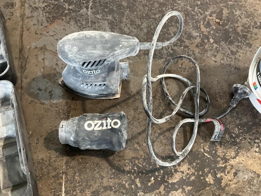 Photo '2' of Ozito Sander