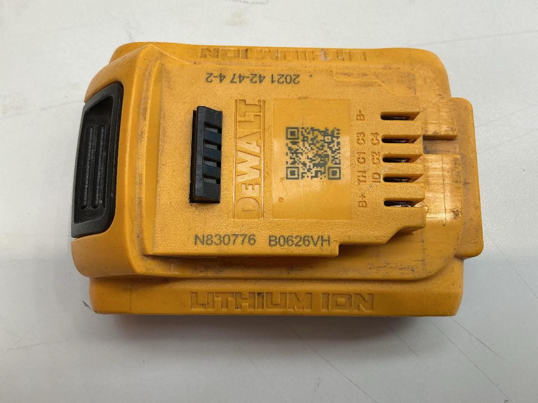 Photo '8' of DeWalt Hammer Drill & Battery