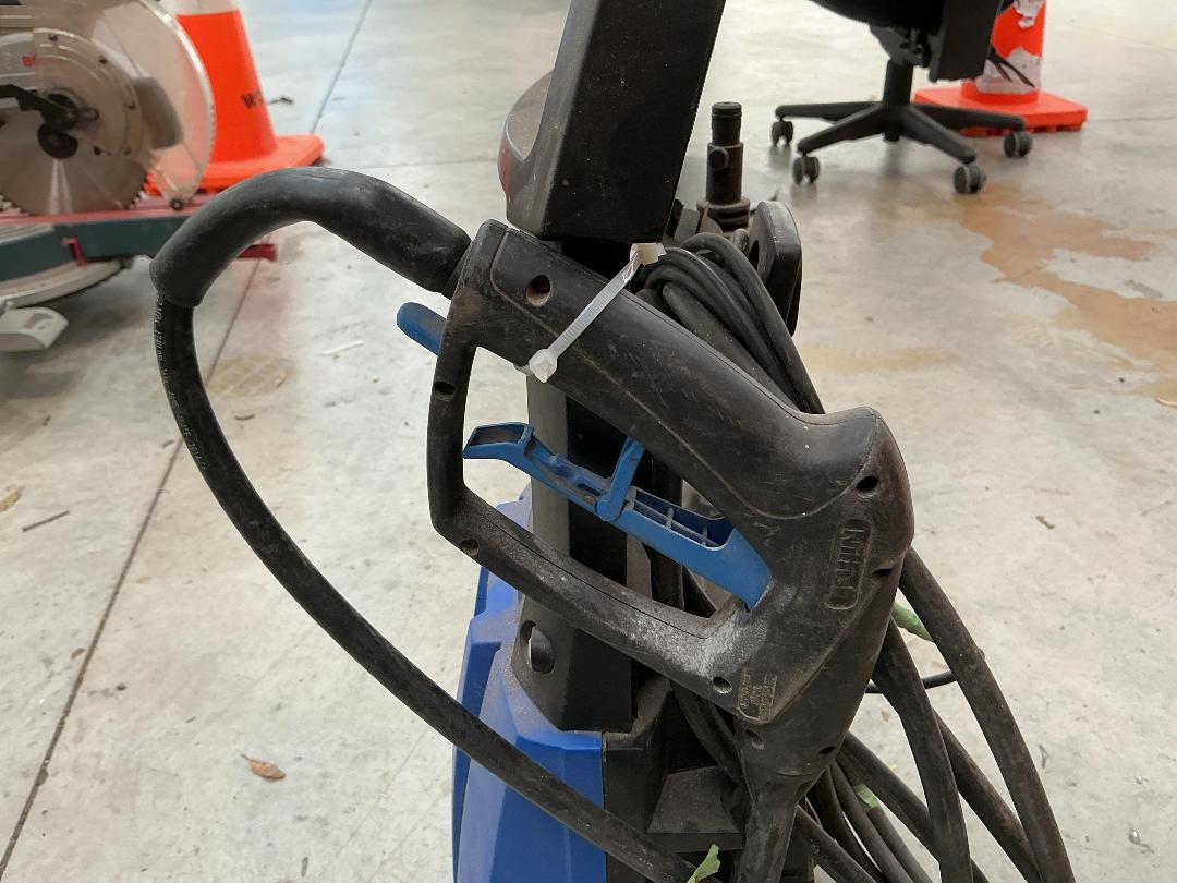 Photo '8' of Nilfisk Pressure Washer