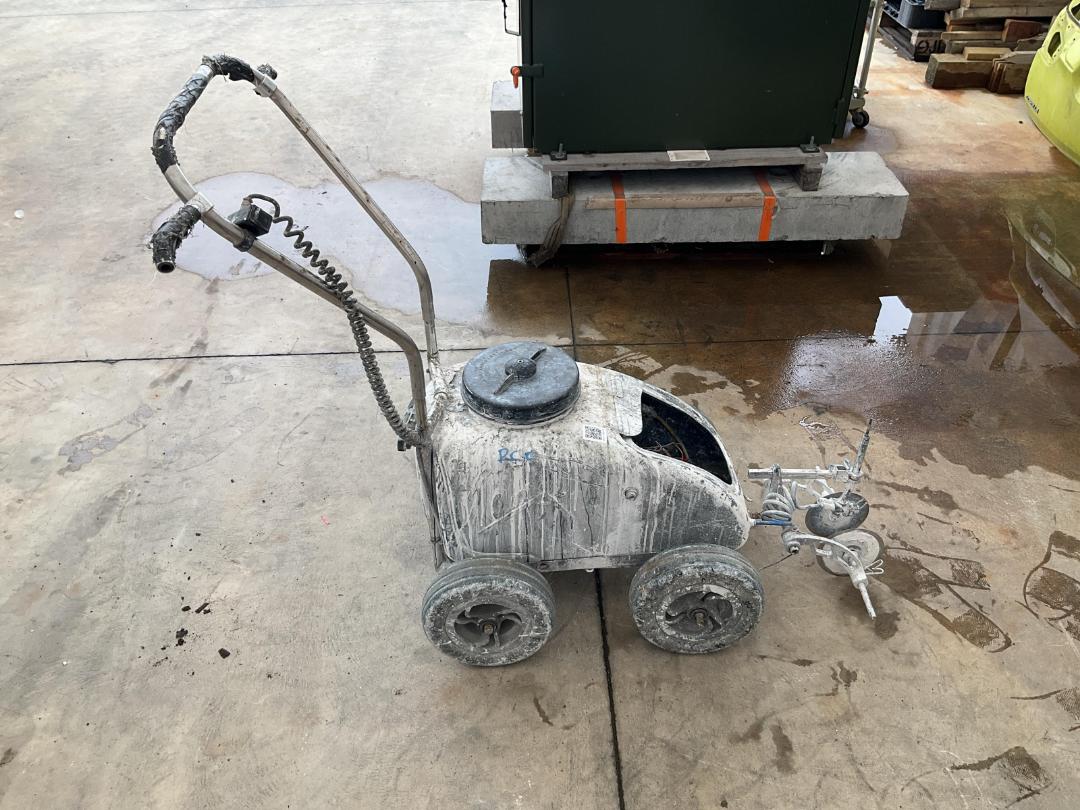 Photo '4' of Fleet Kombi Line Marker Photo '4' of Fleet Kombi Line Marker