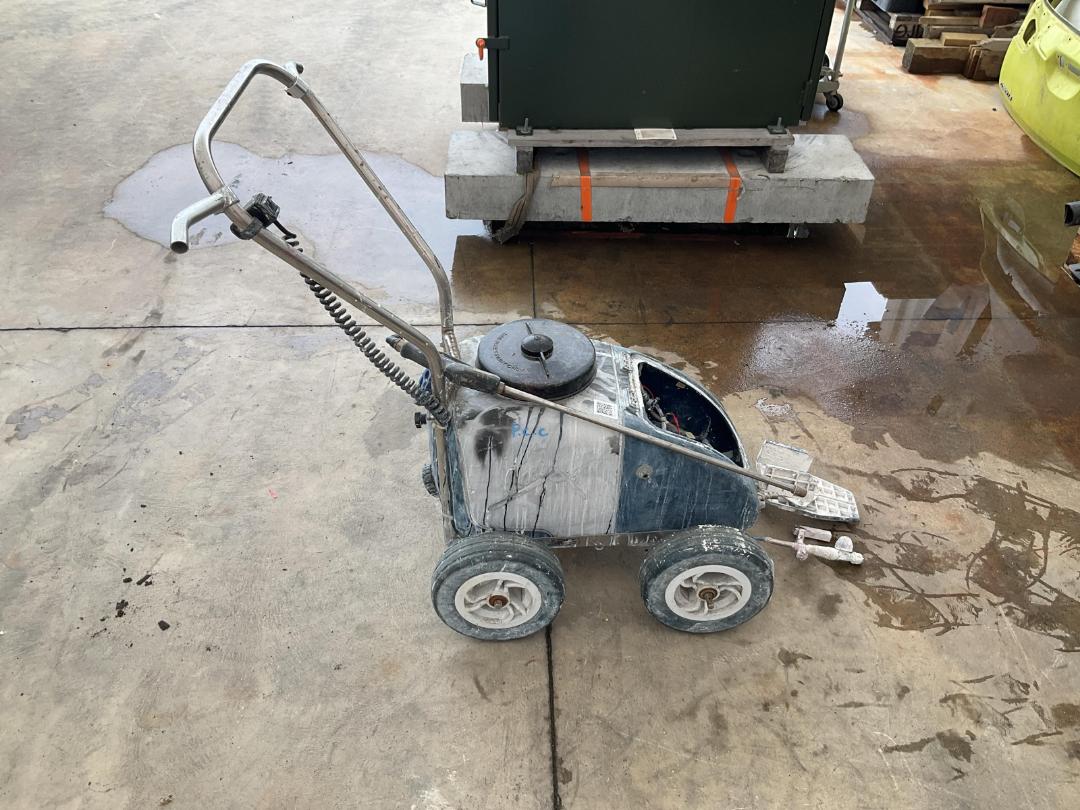 Photo '4' of Fleet Kombi Line Marker