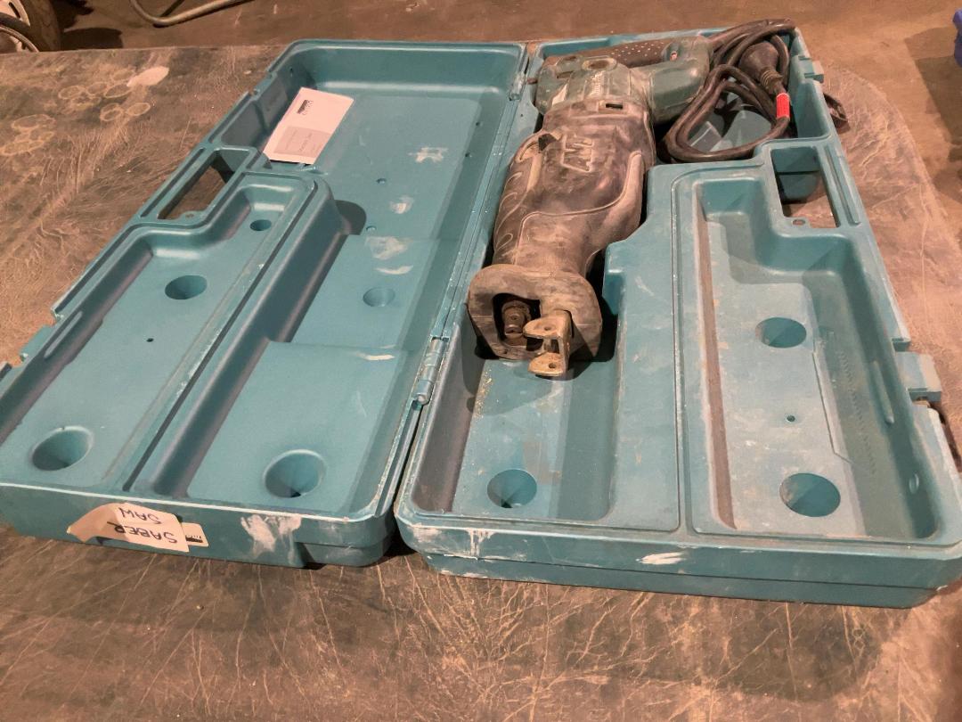 Photo '2' of Makita Recipro Saw