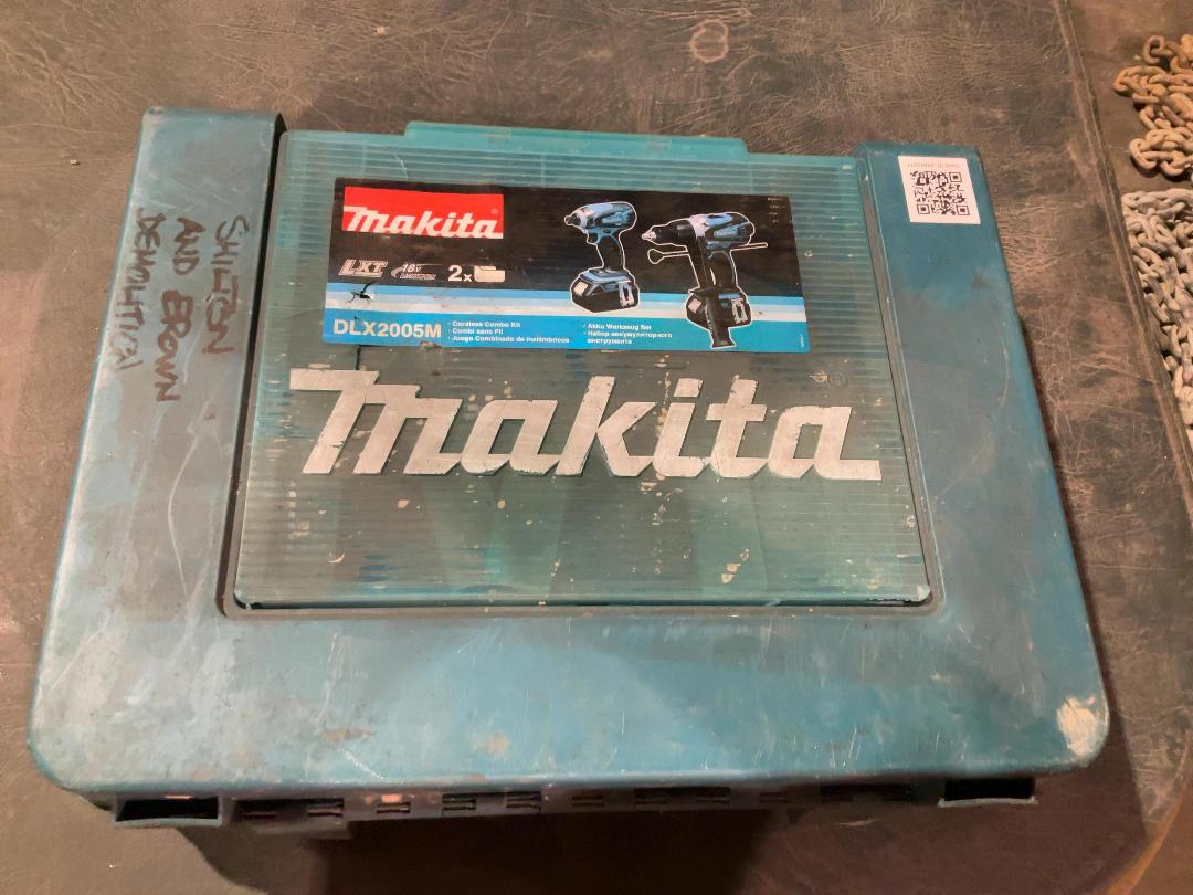Photo '6' of 3 x Makita Drills NO batteries