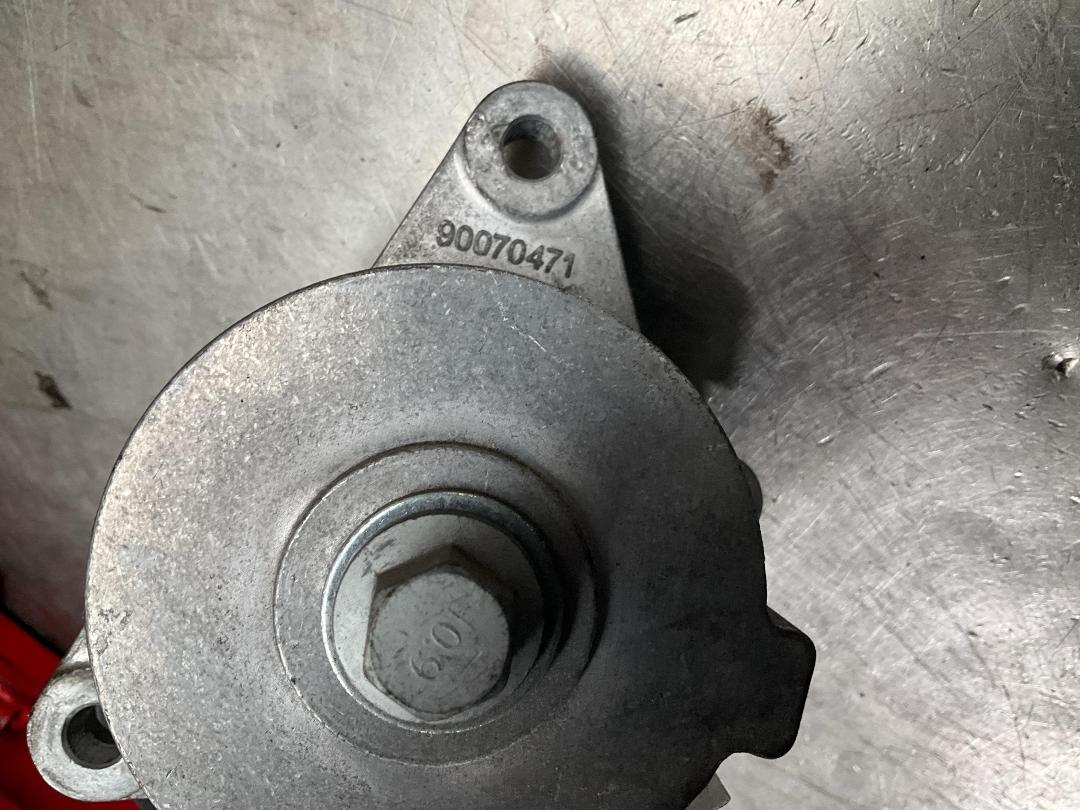 Photo '5' of Central Bearing Photo '5' of Central Bearing