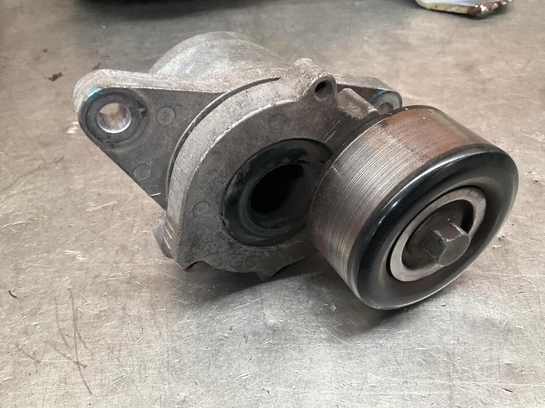 Photo '2' of Central Bearing Photo '2' of Central Bearing