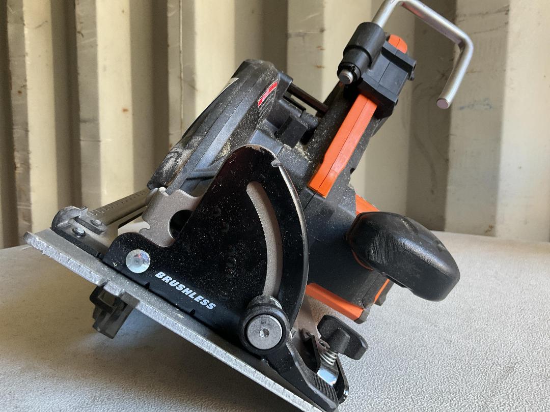 Photo '3' of AEG Skill Saw