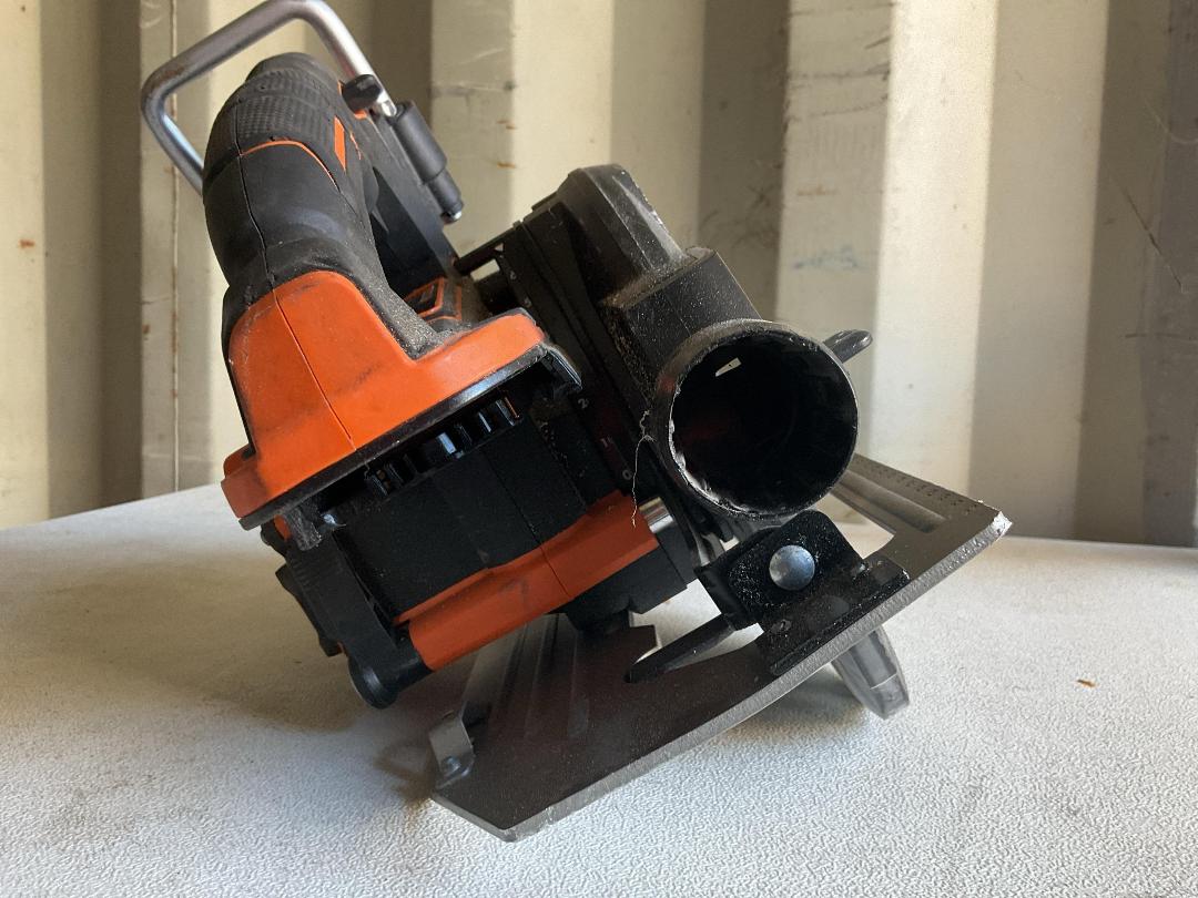 Photo '4' of AEG Skill Saw