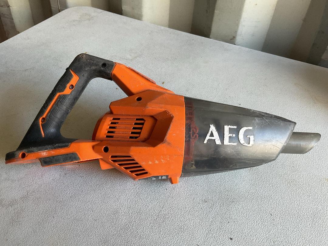 Photo '2' of AEG Hand Vacuum