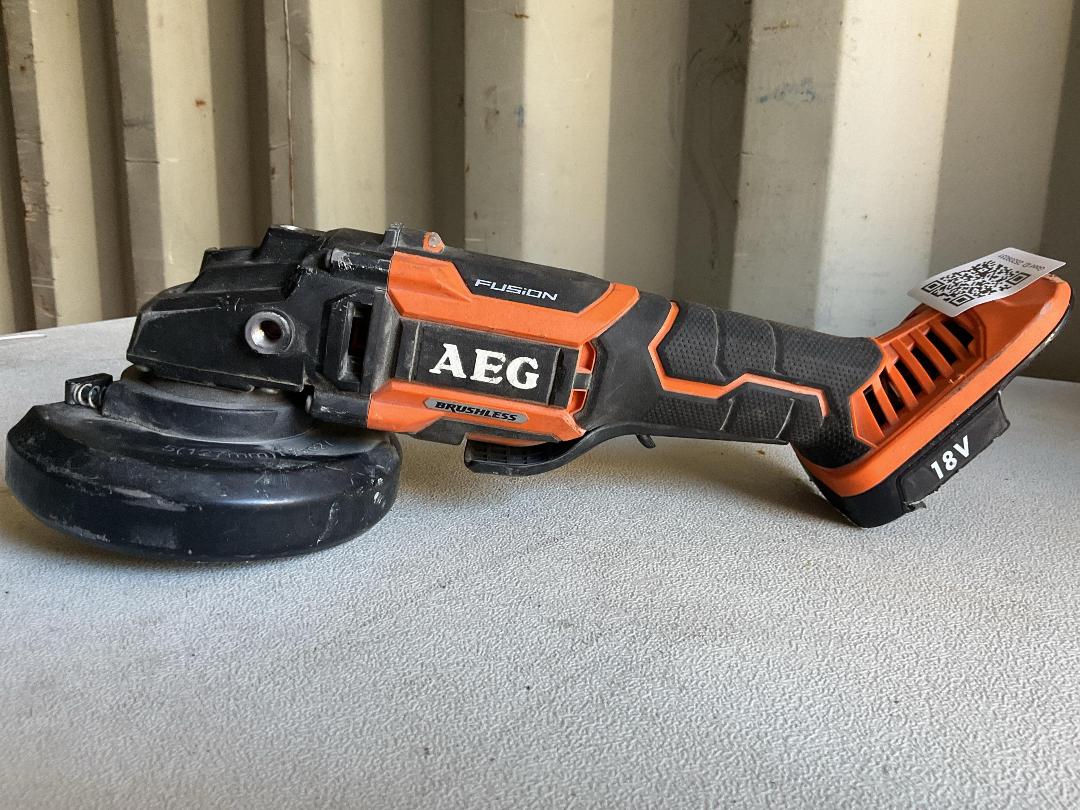Photo '2' of AEG Angle Grinder
