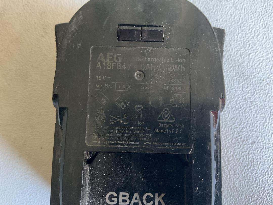 Photo '8' of AEG Battery & Chargers Photo '8' of AEG Battery & Chargers