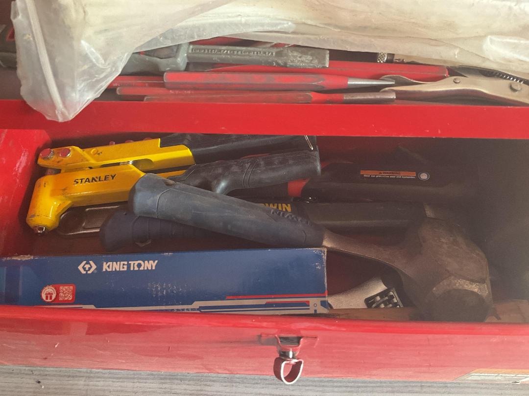 Photo '4' of Craftright Tool Box Photo '4' of Craftright Tool Box