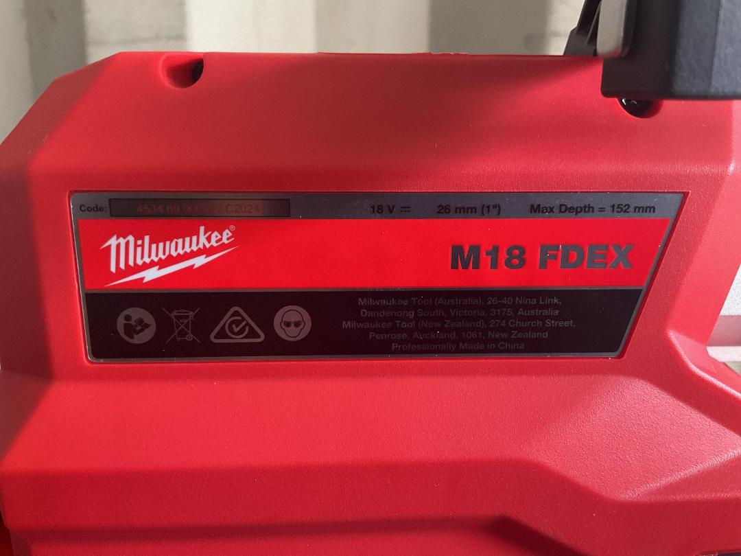 Photo '5' of Milwaukee Dust Extractor Photo '5' of Milwaukee Dust Extractor