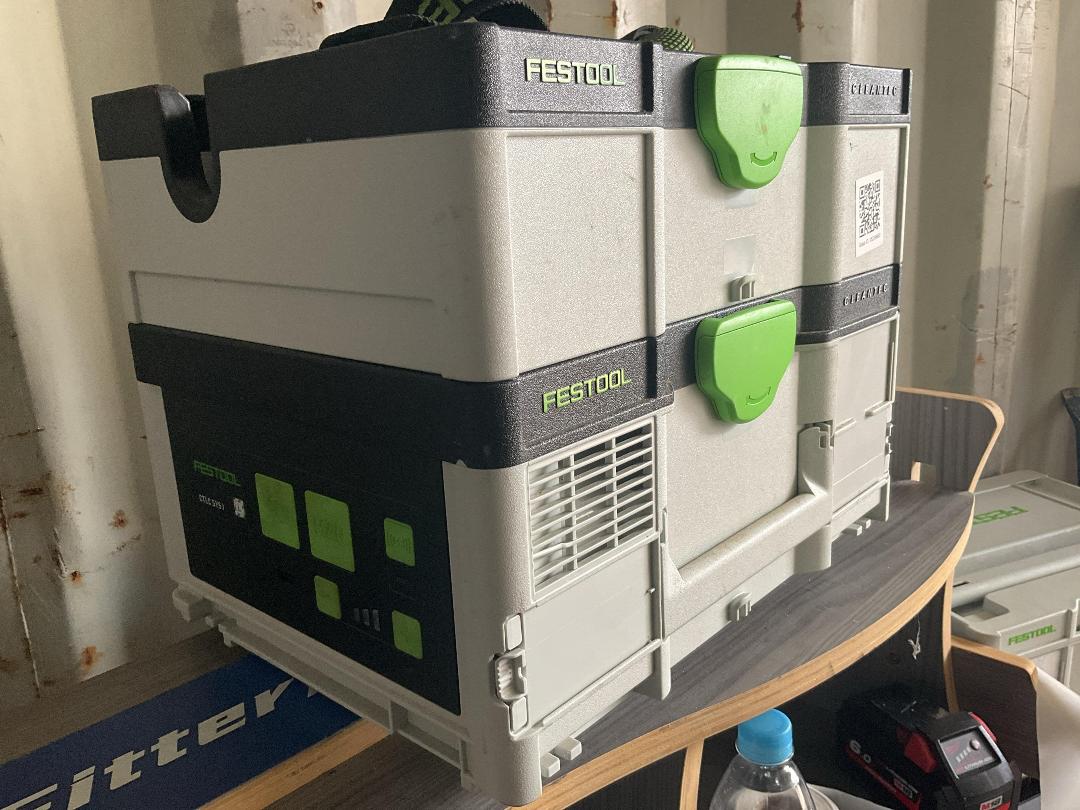 Photo '3' of Festool Dust Extractor