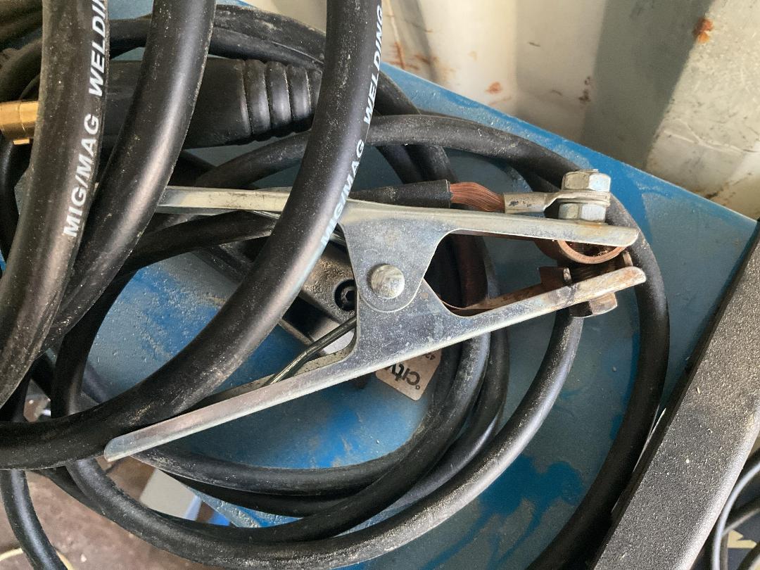 Photo '6' of Welder Photo '6' of Welder