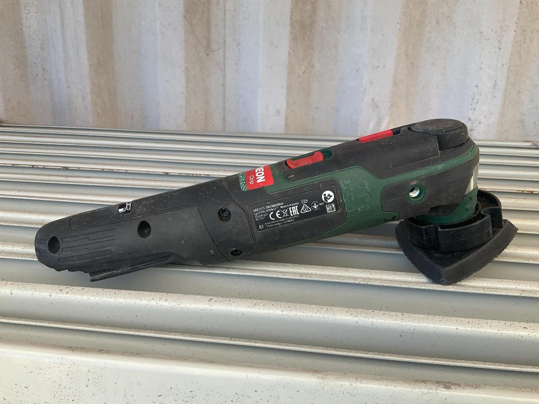 Photo '2' of Bosch Multi-Tool Photo '2' of Bosch Multi-Tool