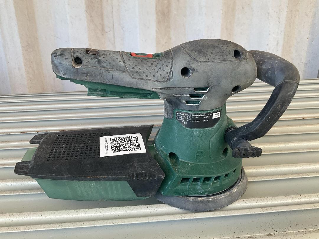 Photo '2' of Bosch Orbital Sander Photo '2' of Bosch Orbital Sander