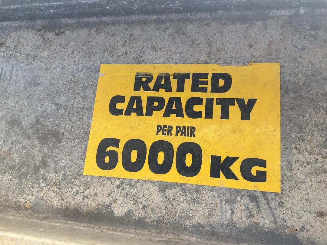 Photo '4' of Hyway 6000kg Rated Loading Ramps