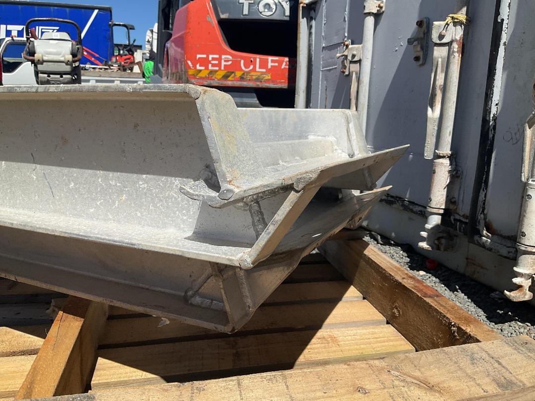 Photo '7' of Hyway 6000kg Rated Loading Ramps