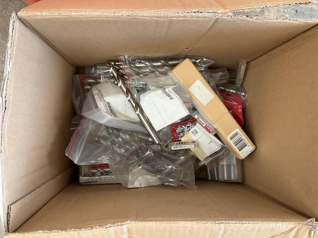 Photo '6' of Bulk Assortment of Drill Bits