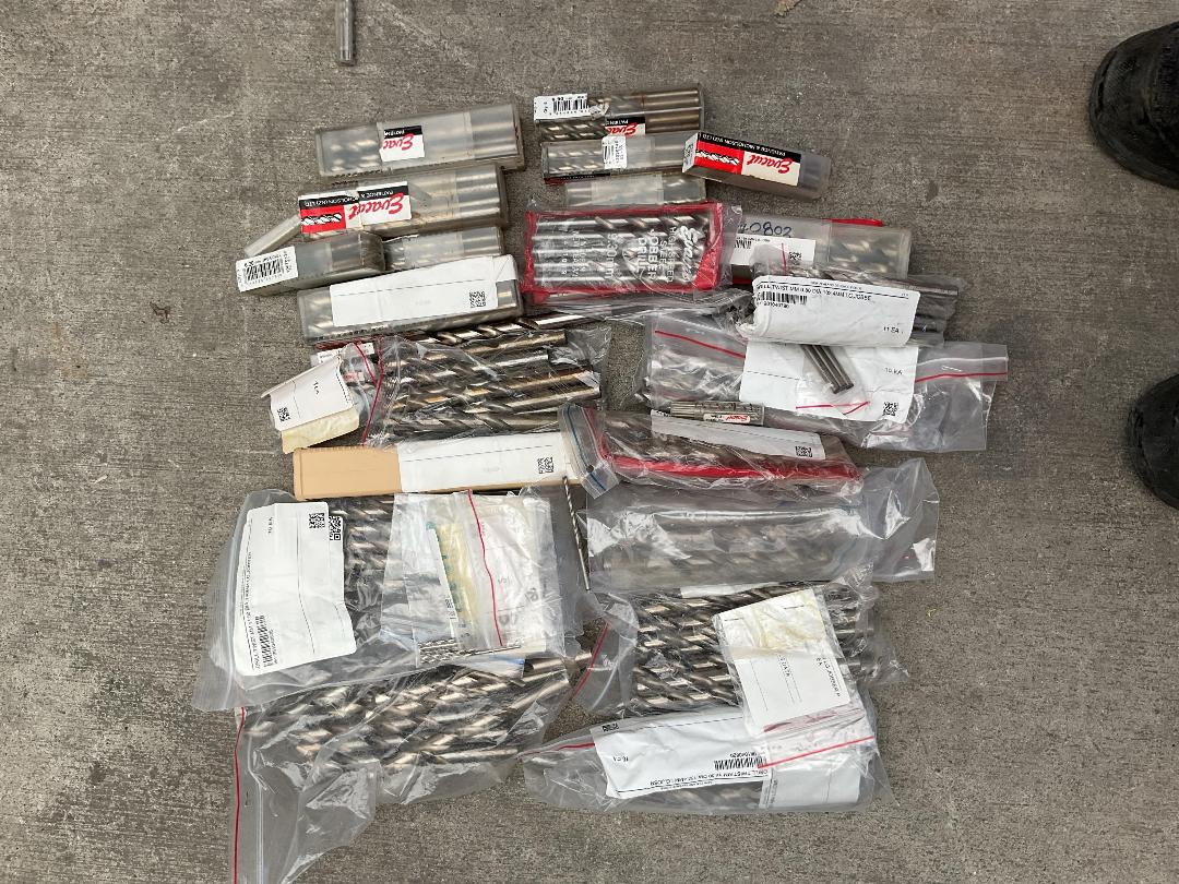 Photo '5' of Bulk Assortment of Drill Bits