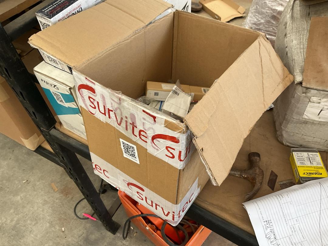 Photo '7' of Bulk Assortment of Drill Bits