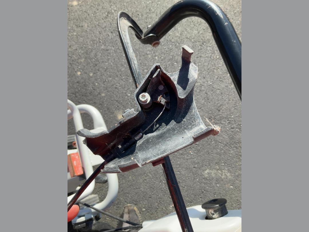 Photo '8' of Stihl Saw Trolley Photo '8' of Stihl Saw Trolley