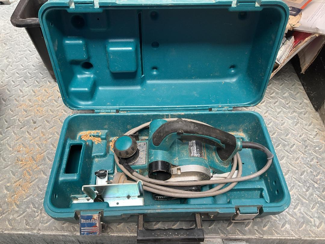 Photo '3' of Dalton Builders Tools Photo '3' of Dalton Builders Tools