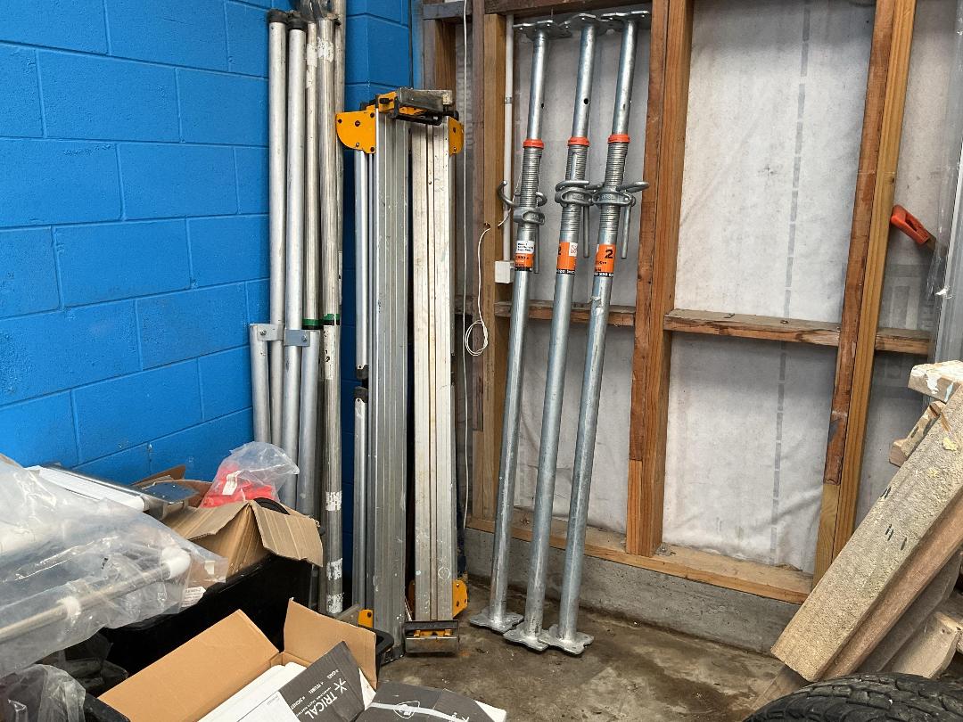 Photo '40' of Dalton Builders Tools Photo '40' of Dalton Builders Tools