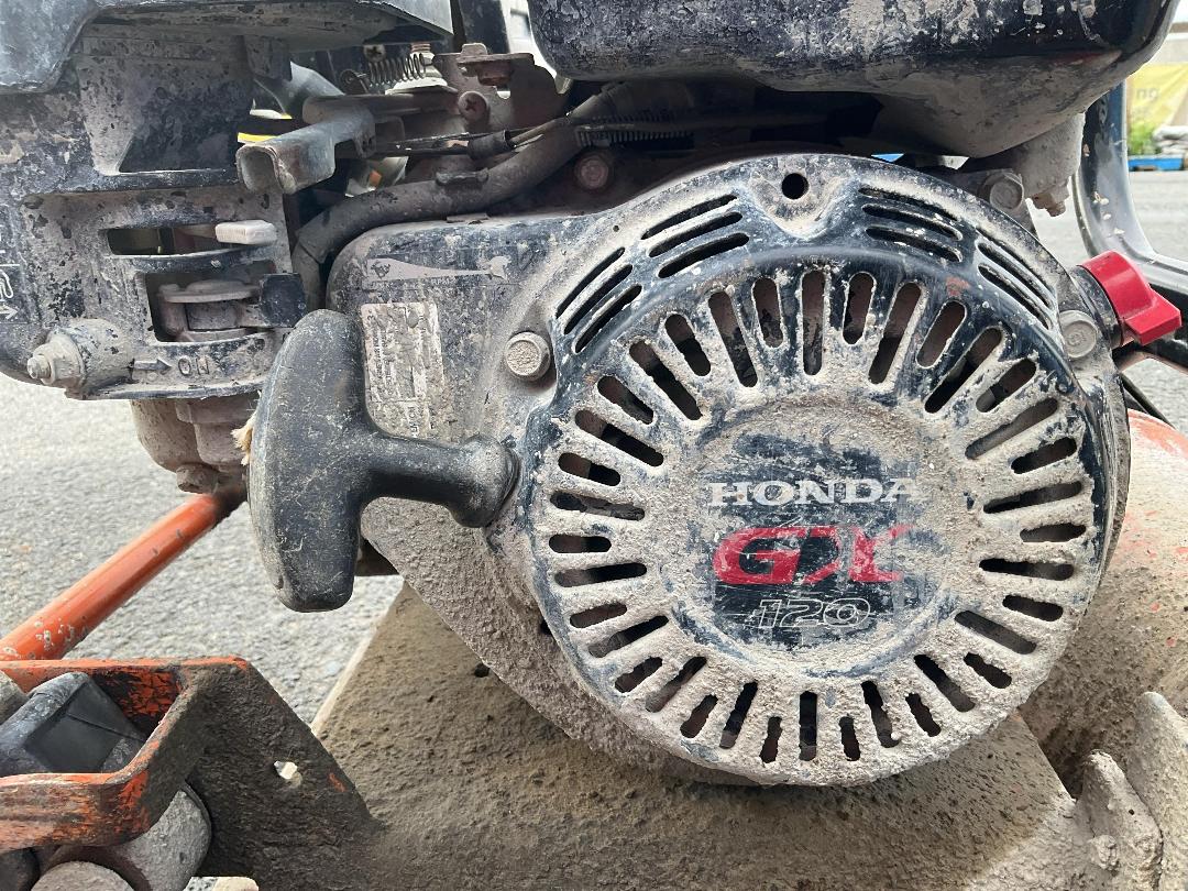 Photo '6' of Mikasa Plate Compactor